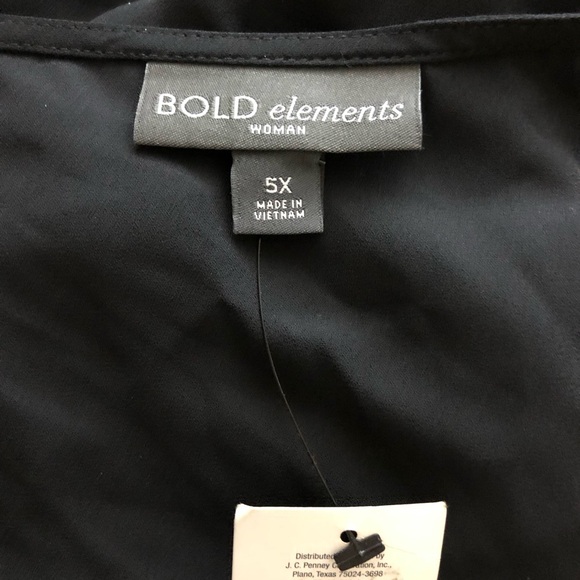 Bold Elements Woman Black Cold Shoulder Romper - 5X - Picture 8 of 13